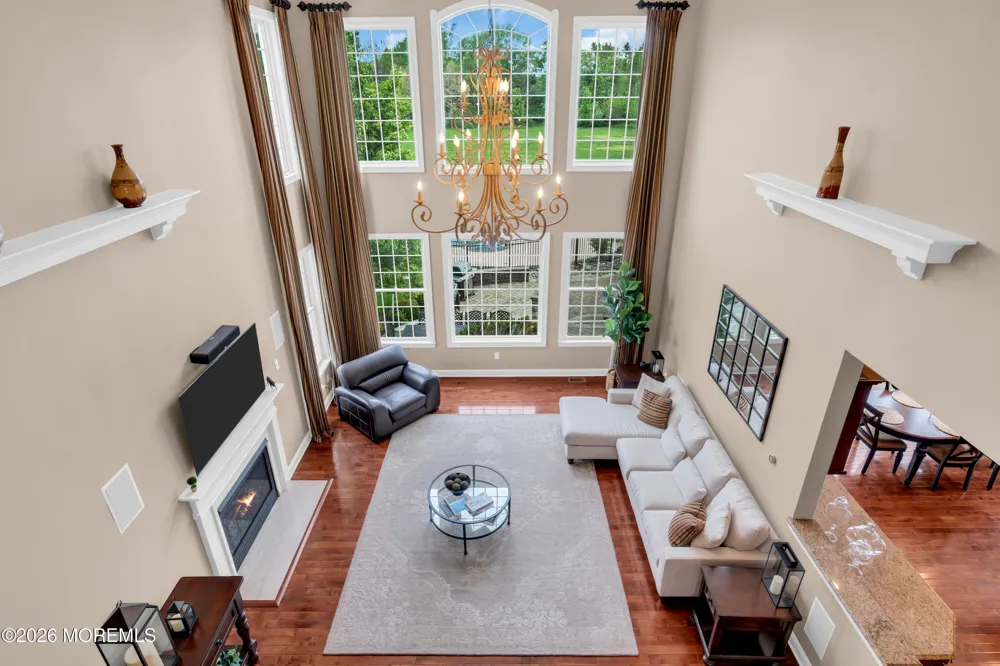 4 Ridgeview Way Allentown, NJ 08501