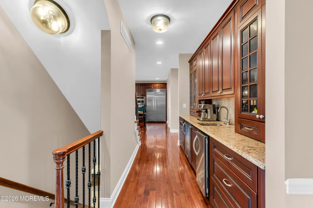 4 Ridgeview Way Allentown, NJ 08501