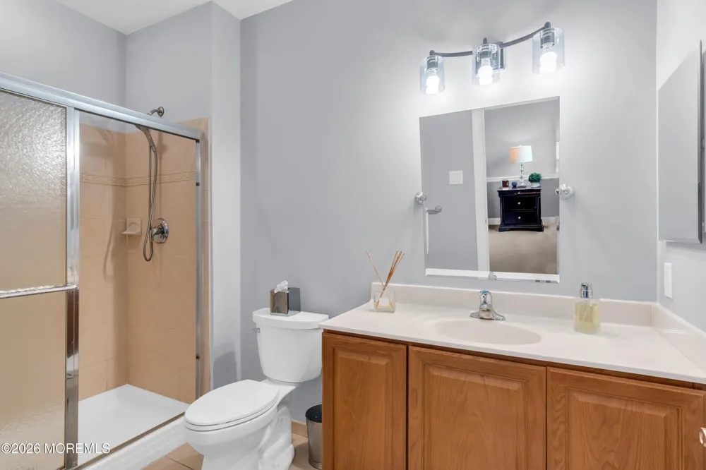 4 Ridgeview Way Allentown, NJ 08501