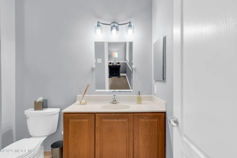 4 Ridgeview Way Allentown, NJ 08501
