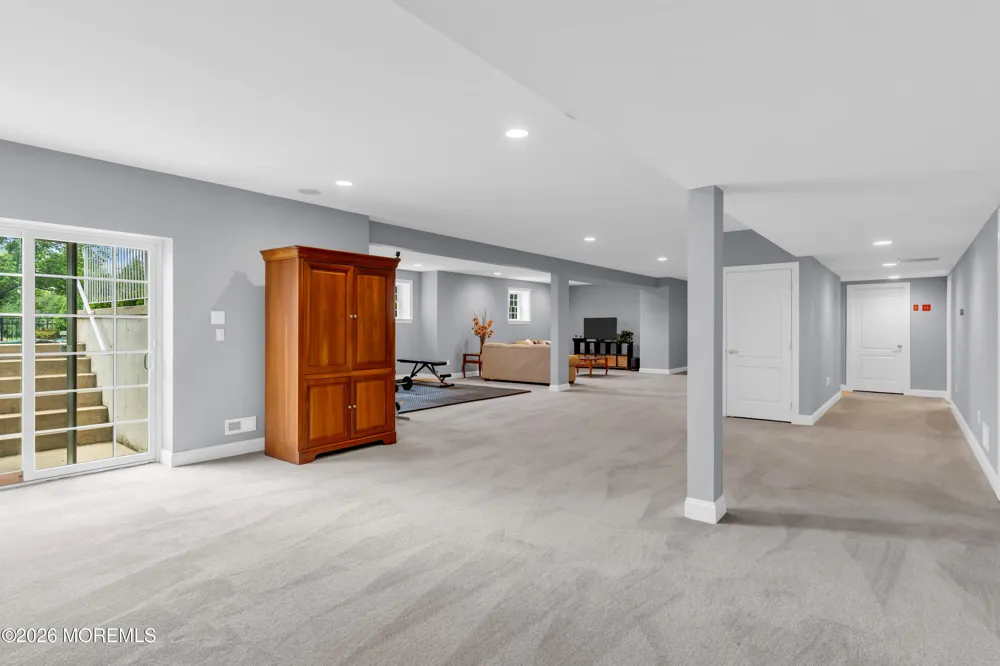 4 Ridgeview Way Allentown, NJ 08501