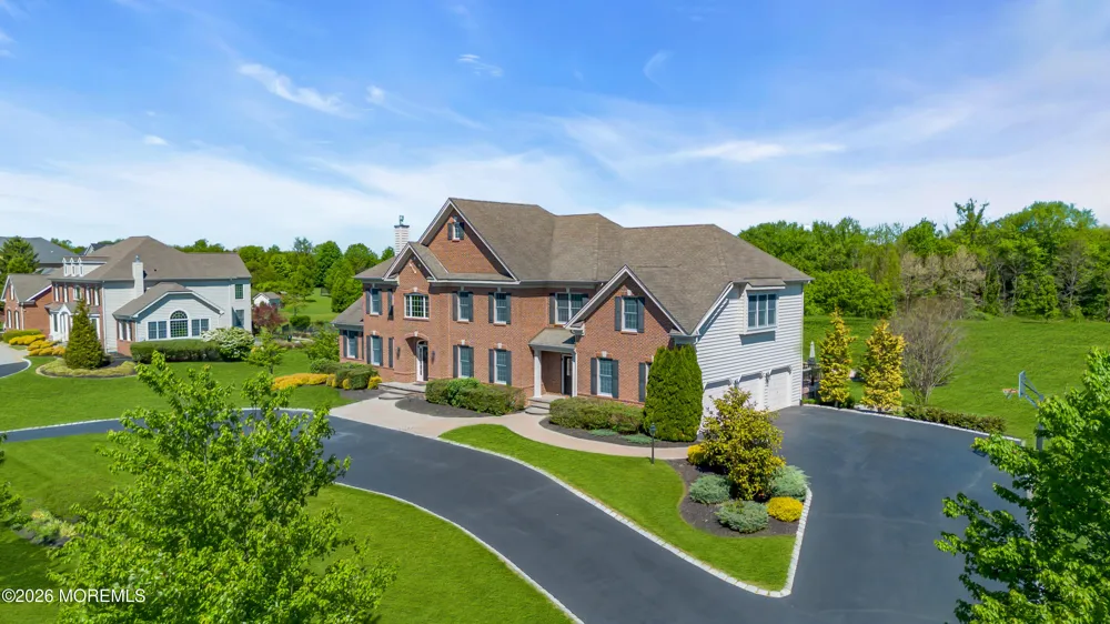 4 Ridgeview Way Allentown, NJ 08501