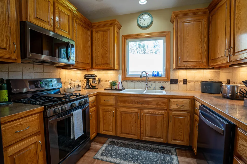 5936 S Rapids Road Branch, MI 49402