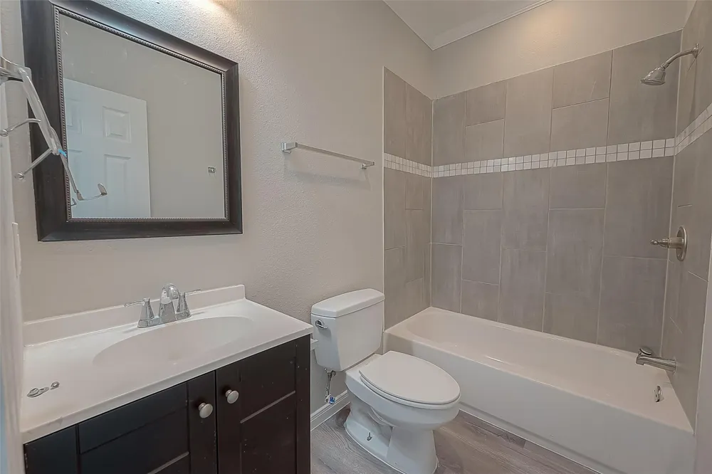 2730 Avenue D San Leon, TX 77539