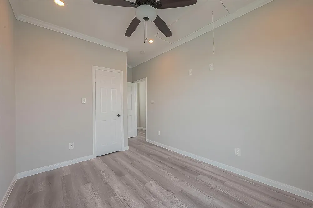 2730 Avenue D San Leon, TX 77539