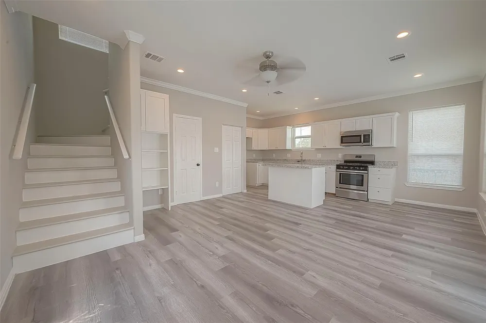 2730 Avenue D San Leon, TX 77539