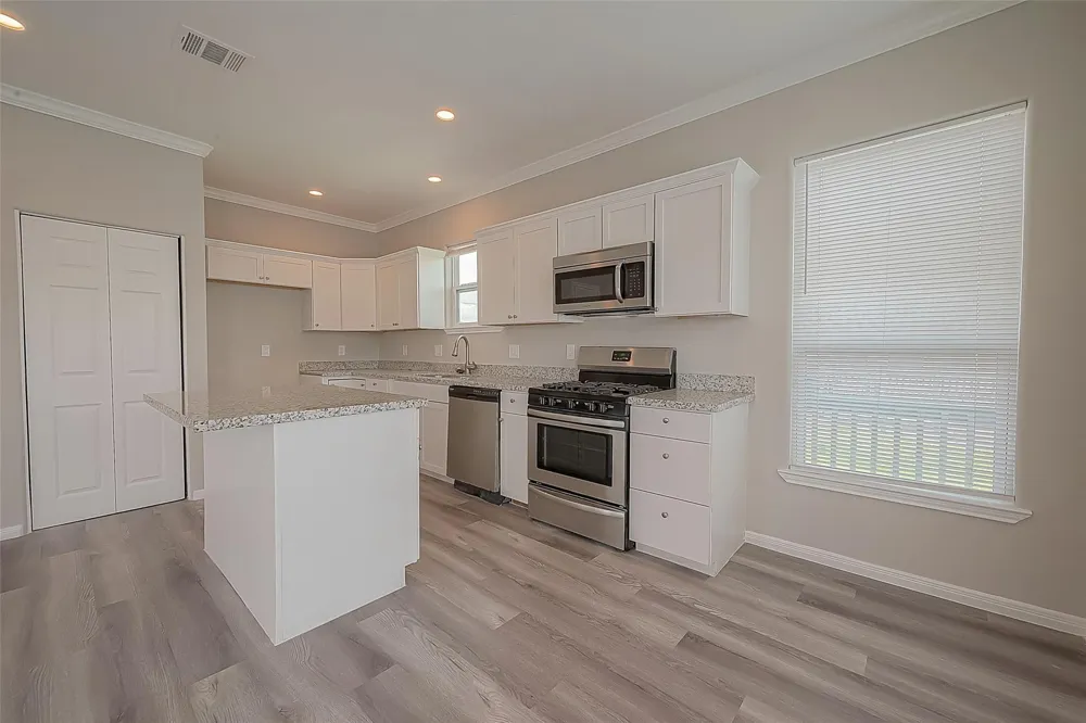 2730 Avenue D San Leon, TX 77539