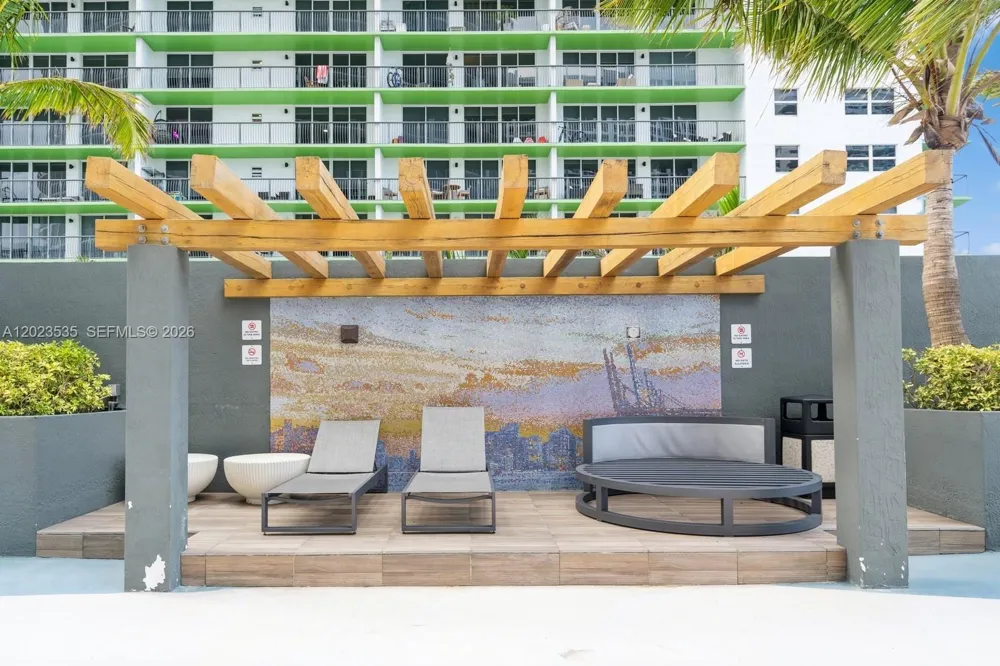 1750 Bayshore Dr #4702 Miami, FL 33132