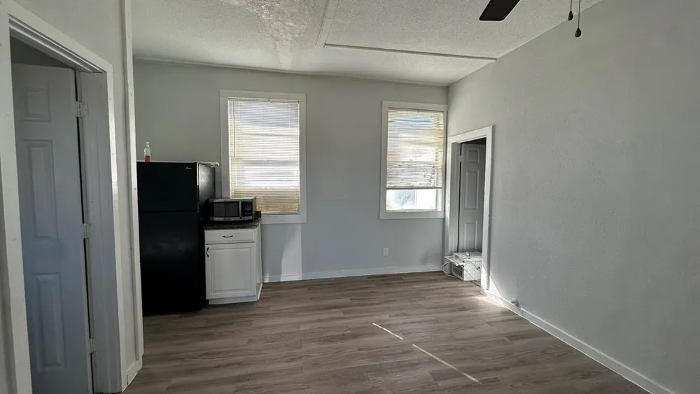 904 Herbert #D Pasadena, TX 77506
