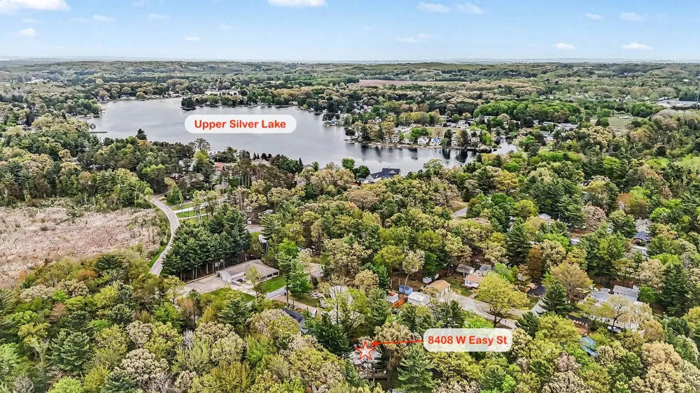 8408 W Easy Street Mears, MI 49436