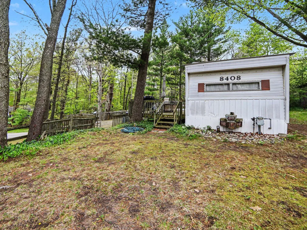 8408 W Easy Street Mears, MI 49436