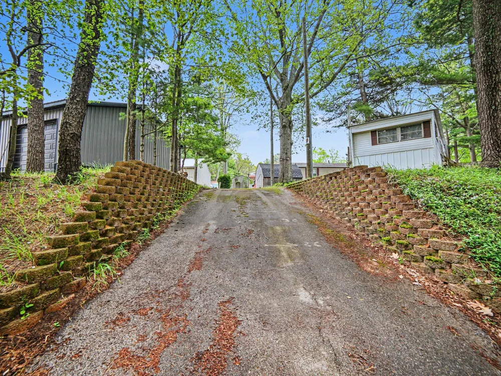 8408 W Easy Street Mears, MI 49436
