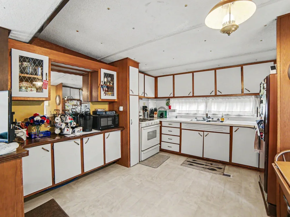 8408 W Easy Street Mears, MI 49436