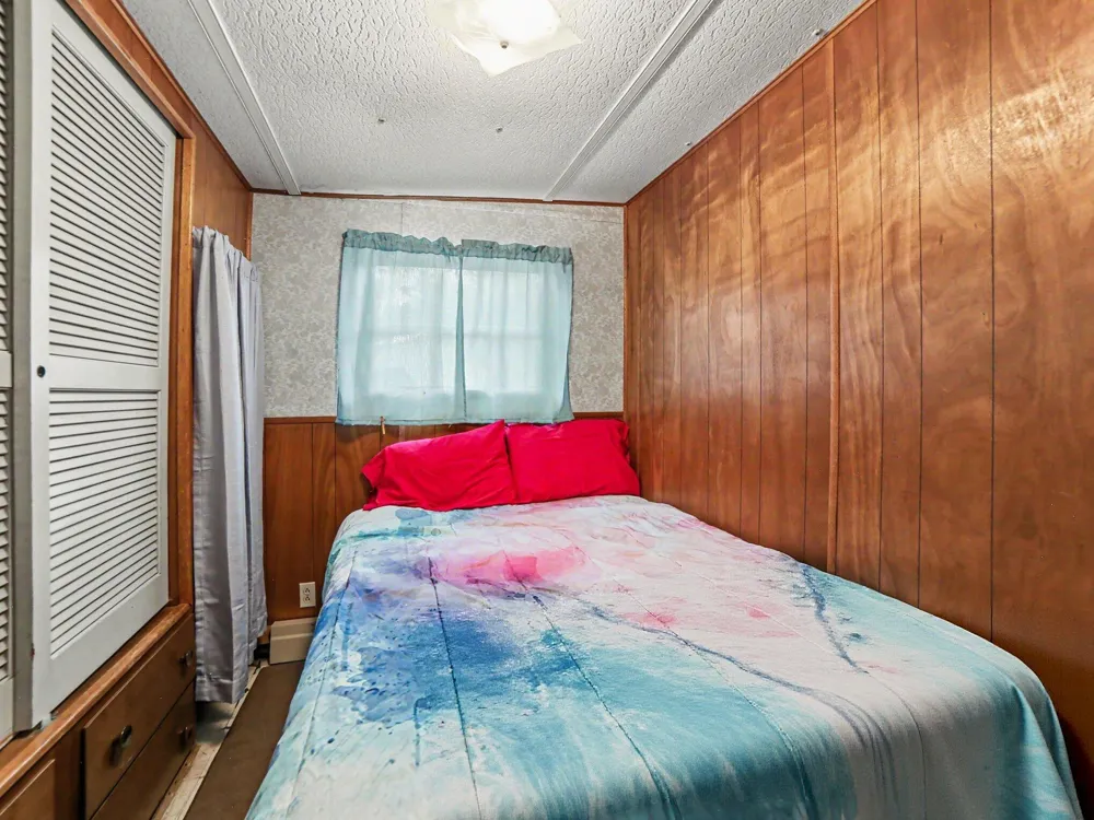 8408 W Easy Street Mears, MI 49436