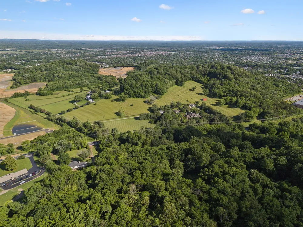 4750 Columbia Pike Thompsons Station, TN 37179