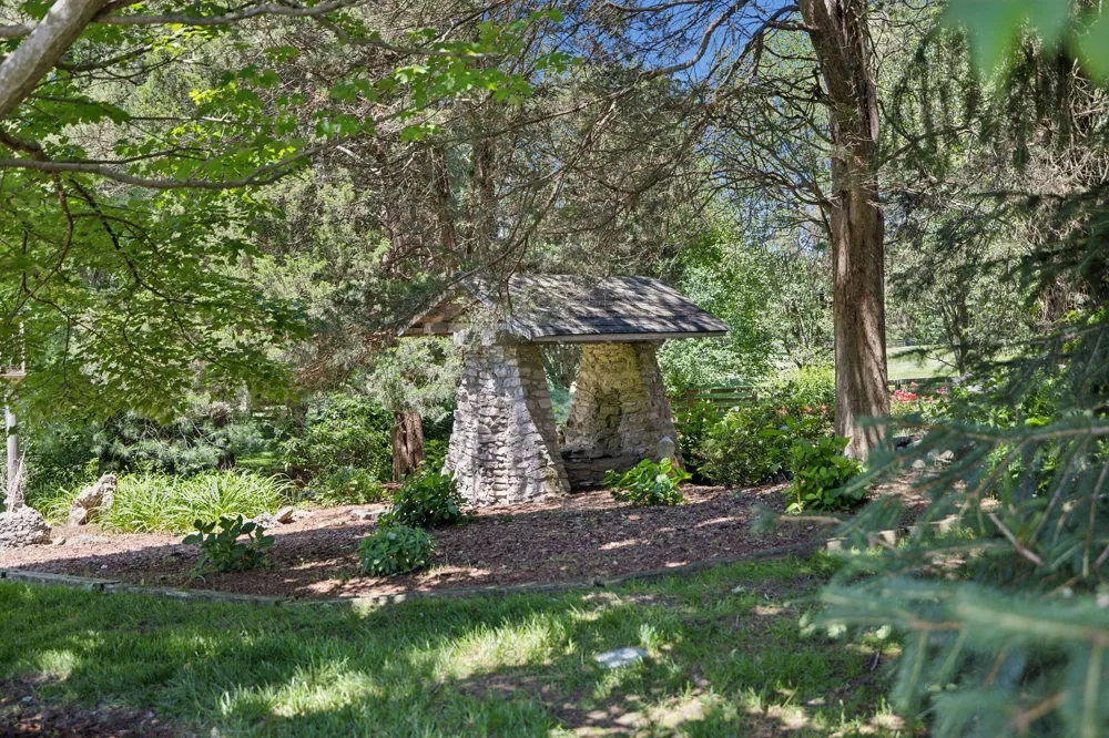 4750 Columbia Pike Thompsons Station, TN 37179