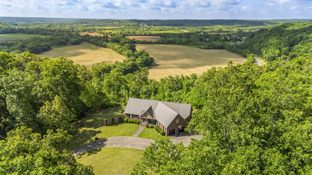 2266 S Main Street Lobelville, TN 37097