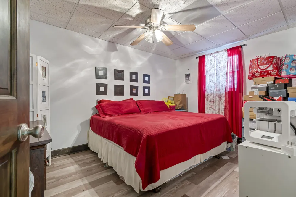 2266 S Main Street Lobelville, TN 37097