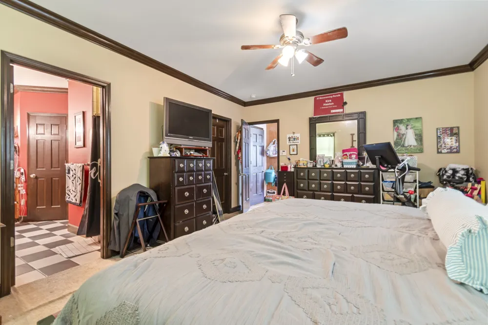 2266 S Main Street Lobelville, TN 37097