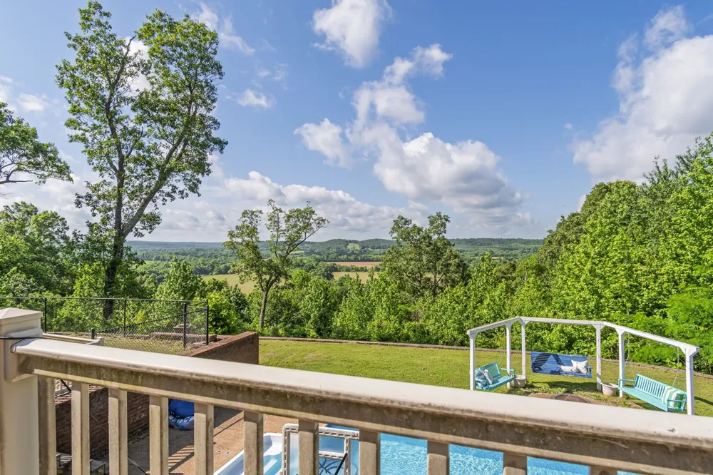 2266 S Main Street Lobelville, TN 37097
