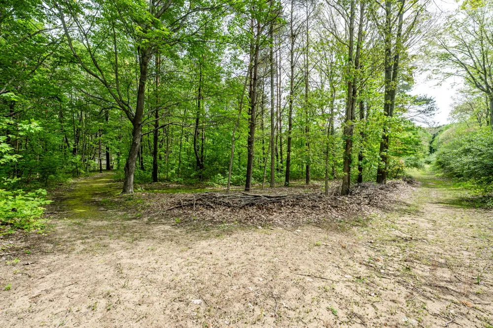 13953 Minnich Road Sawyer, MI 49125