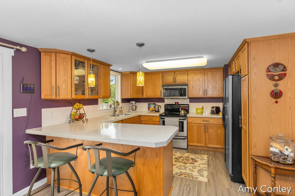 875 Bruce Drive Middleville, MI 49333