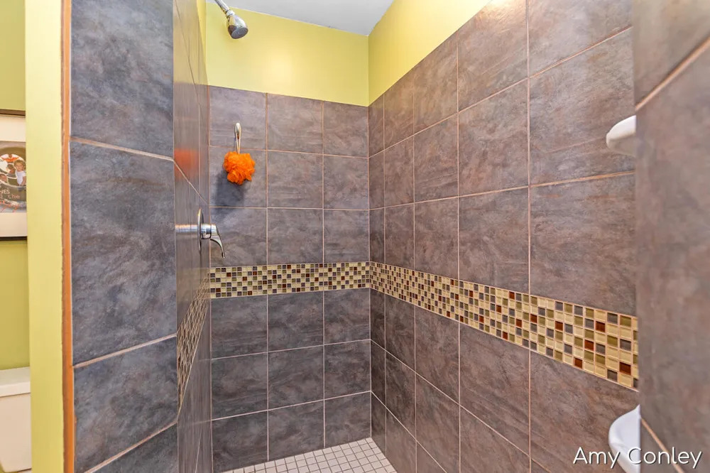 875 Bruce Drive Middleville, MI 49333