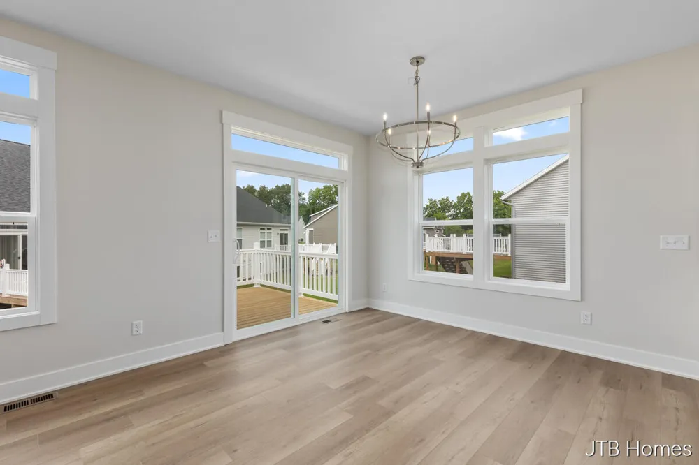 3781 Windsor Ridge Drive NE #49 Rockford, MI 49341