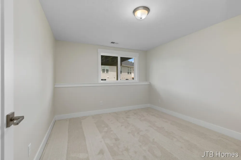 3781 Windsor Ridge Drive NE #49 Rockford, MI 49341