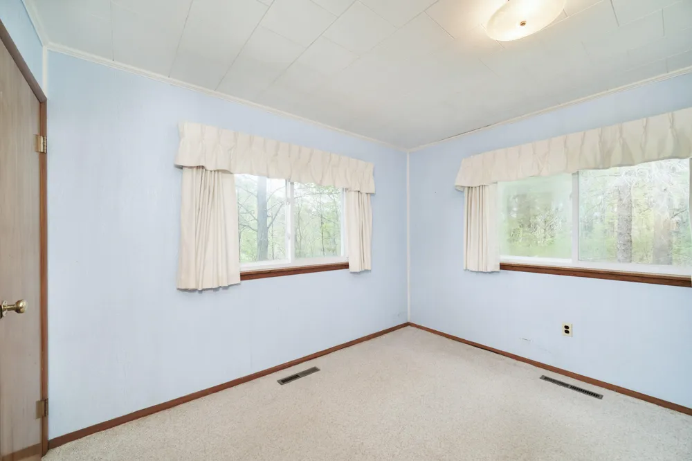16263 Cadillac Highway Thompsonville, MI 49683