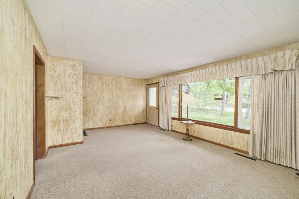 16263 Cadillac Highway Thompsonville, MI 49683