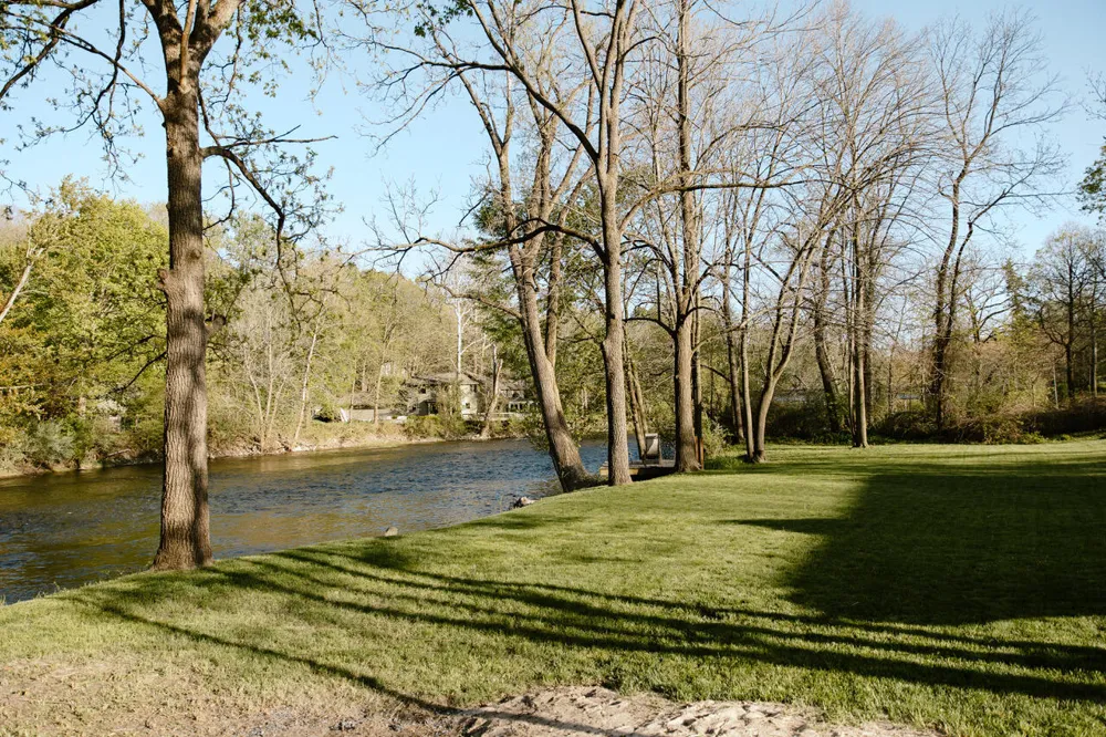 6800 Thornapple River Drive SE Alto, MI 49302