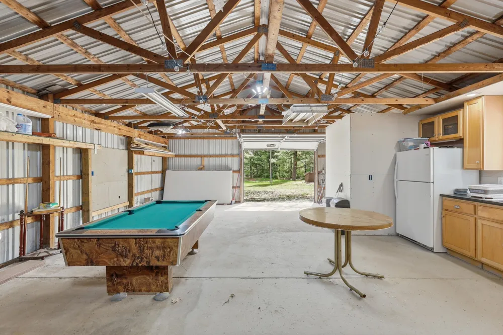 4143 S Pine Avenue Newaygo, MI 49337