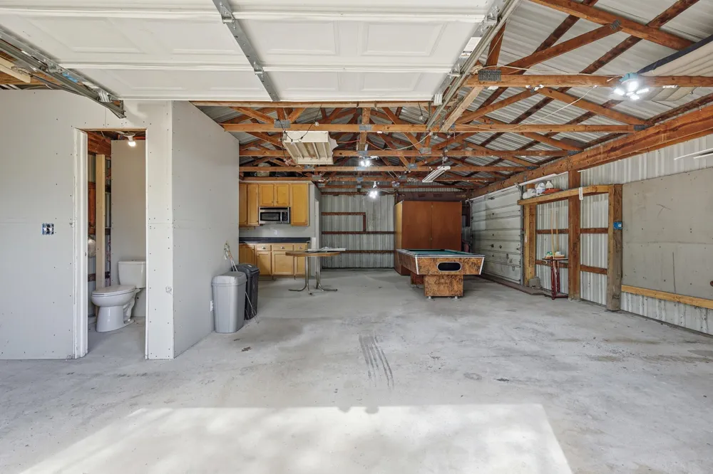 4143 S Pine Avenue Newaygo, MI 49337