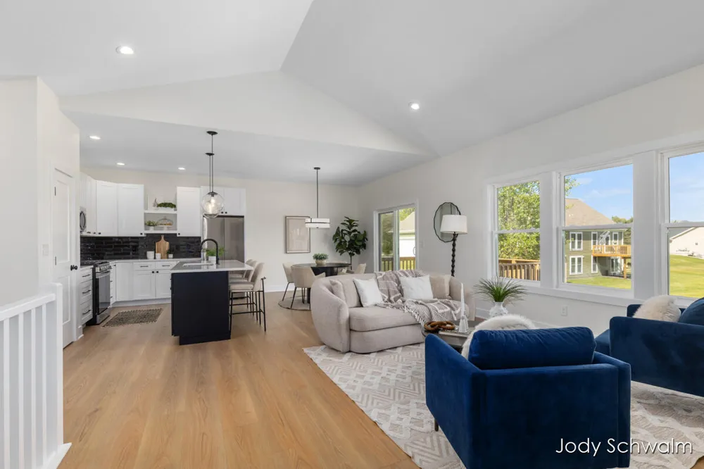 748 Noble Drive Belding, MI 48809