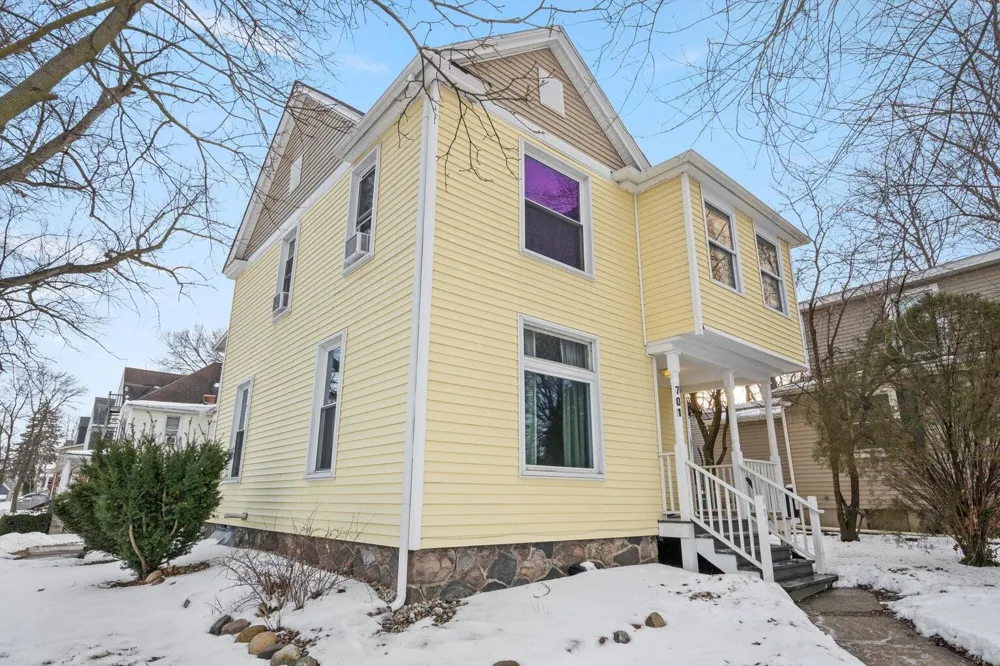 701 Washtenaw Avenue #1 Ypsilanti, MI 48197
