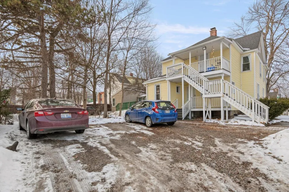 701 Washtenaw Avenue #1 Ypsilanti, MI 48197