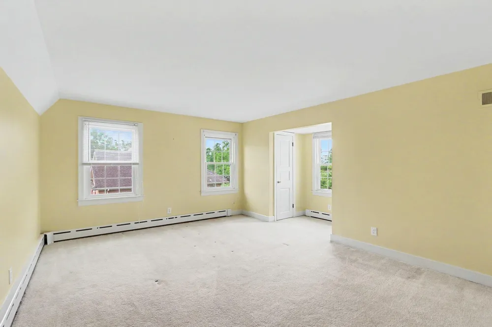 140 Meadowwood Court Decatur, MI 49045
