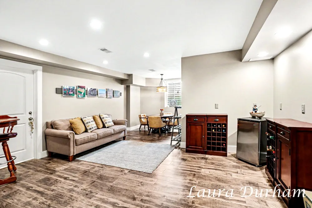 6312 Silver Lake Drive Saugatuck, MI 49453