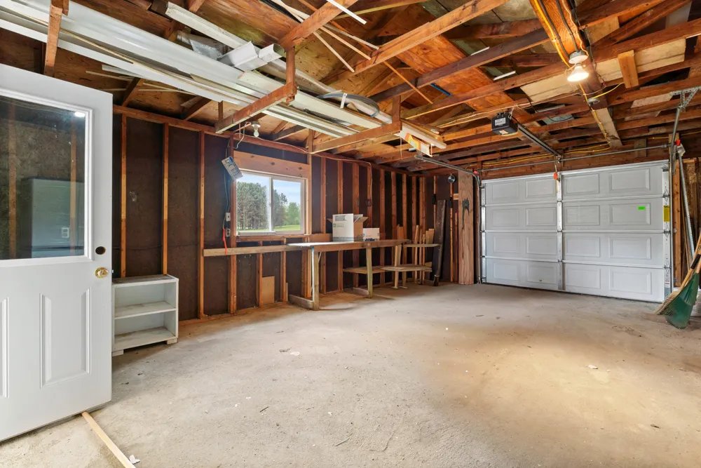 4330 Dawn Drive Hillsdale, MI 49242