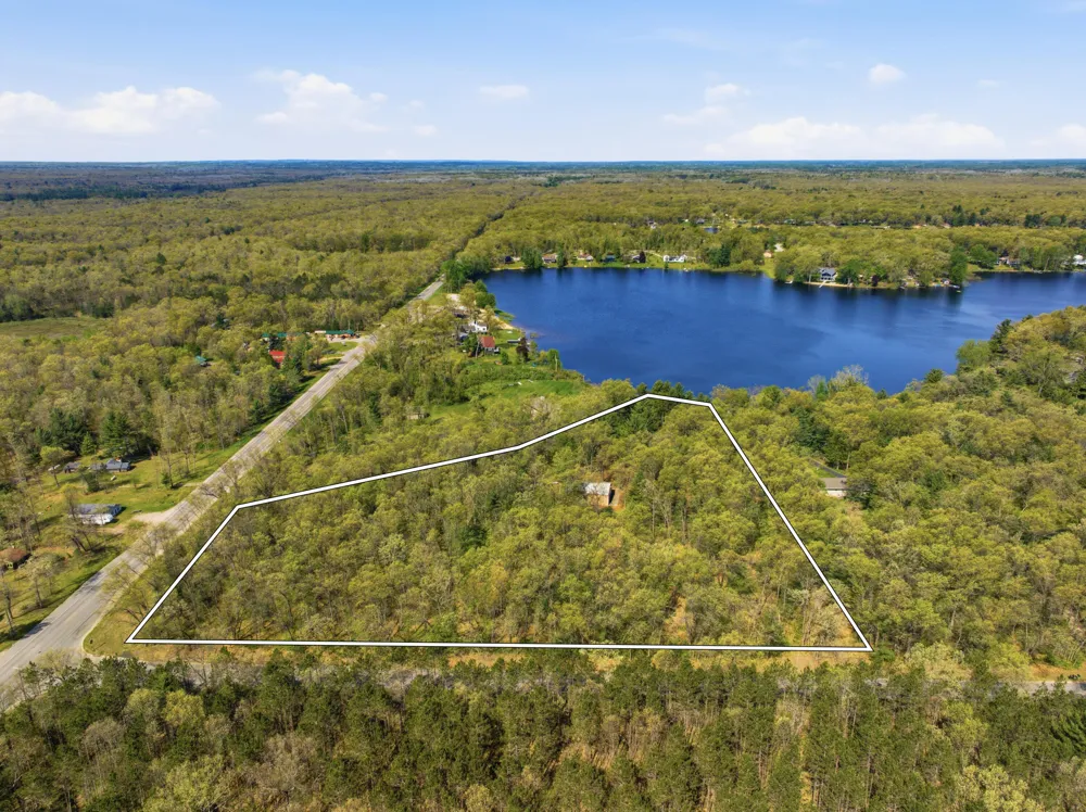 337 S Taylor Road Branch, MI 49402