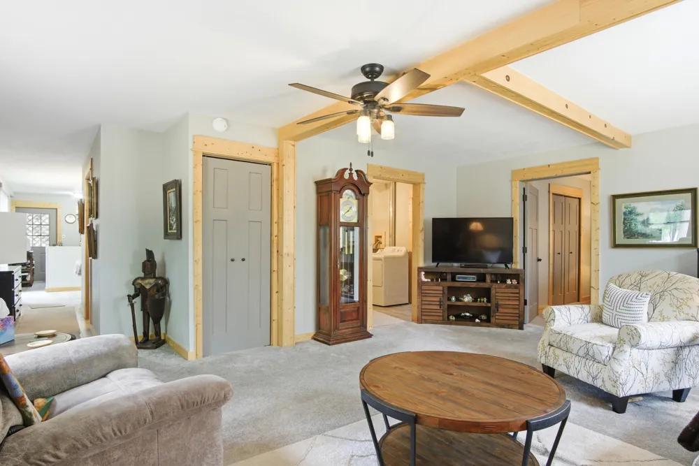 337 S Taylor Road Branch, MI 49402