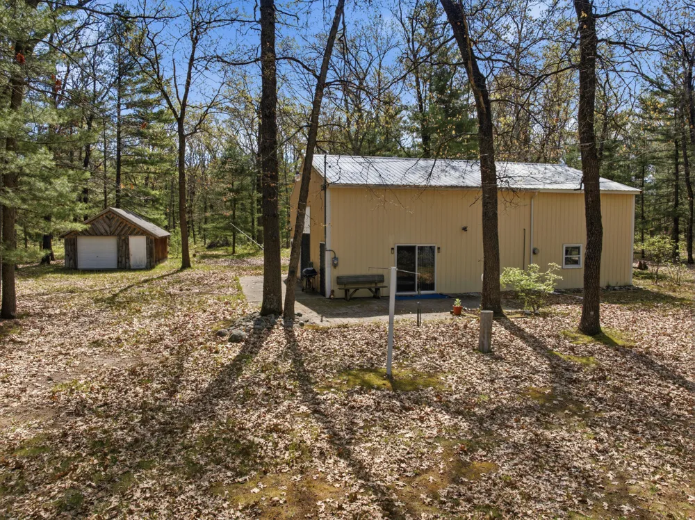 337 S Taylor Road Branch, MI 49402