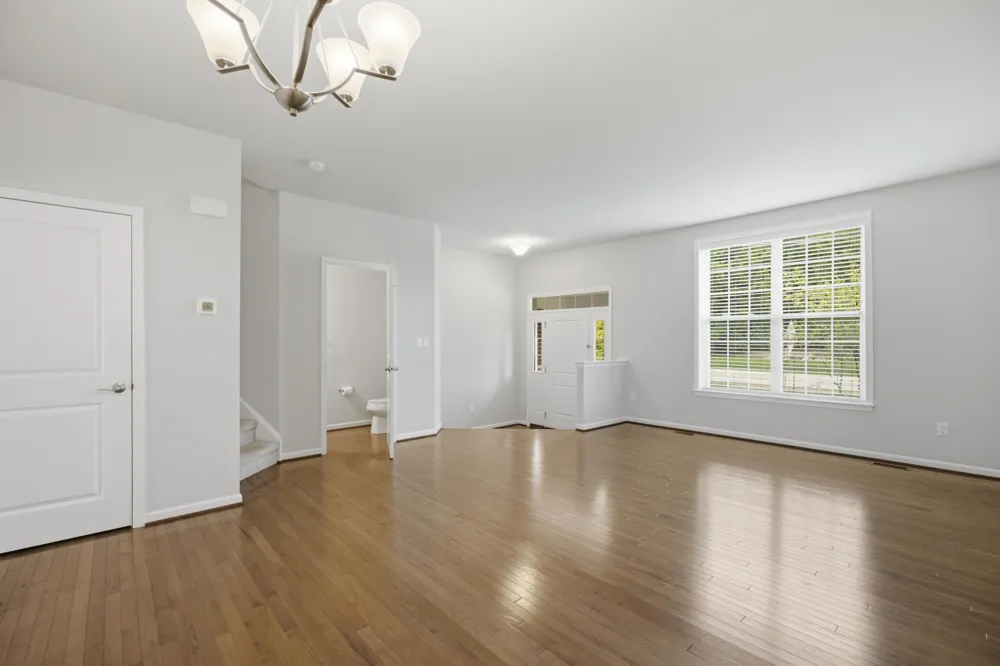 2780 Ashcombe Drive Ann Arbor, MI 48105