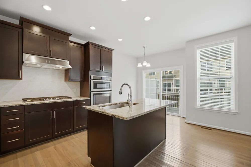 2780 Ashcombe Drive Ann Arbor, MI 48105
