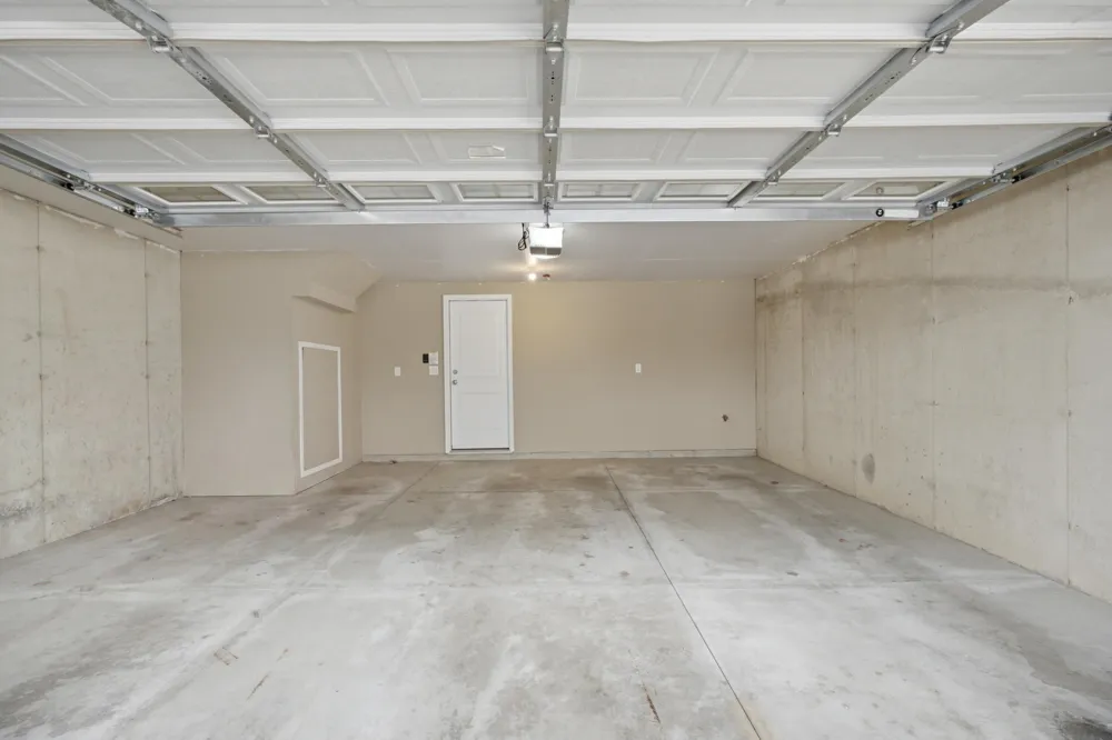 2780 Ashcombe Drive Ann Arbor, MI 48105