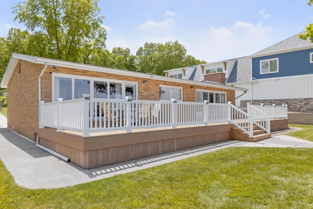 20518 Diamond Shores Drive Cassopolis, MI 49031