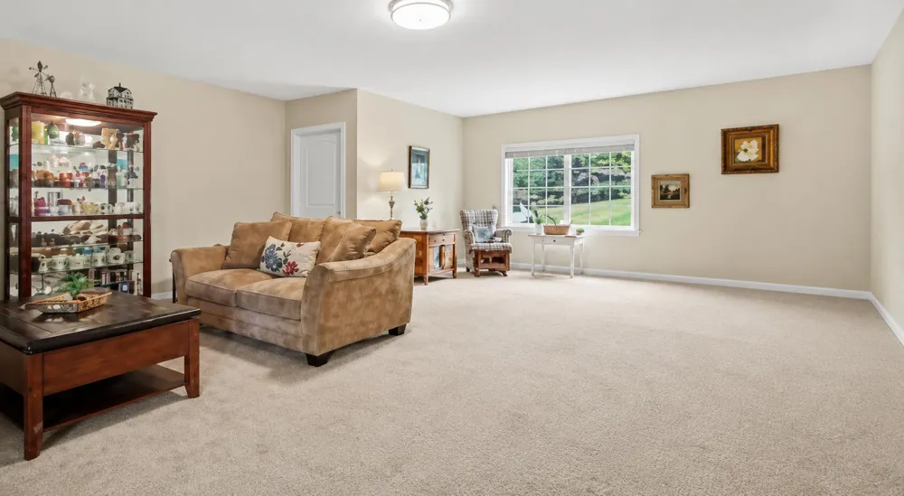 12177 Reyburn Drive NE Sparta, MI 49345