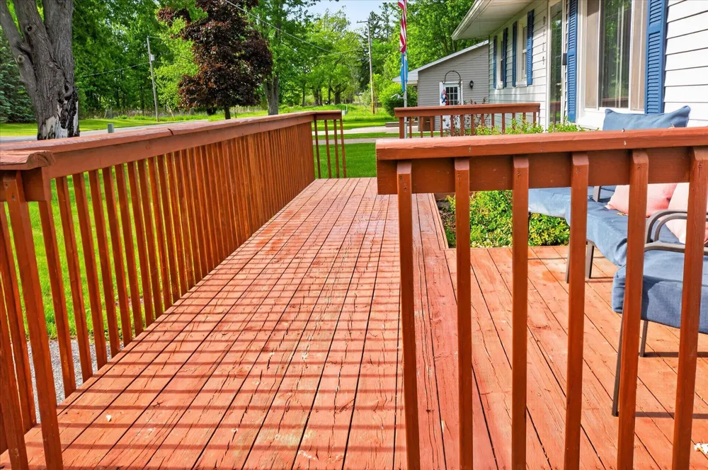 9489 Hyde Road Clarklake, MI 49234