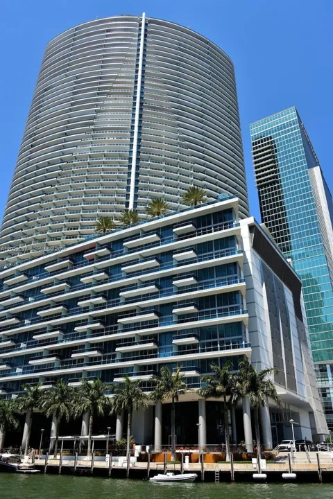 200 Biscayne Boulevard Way #3911